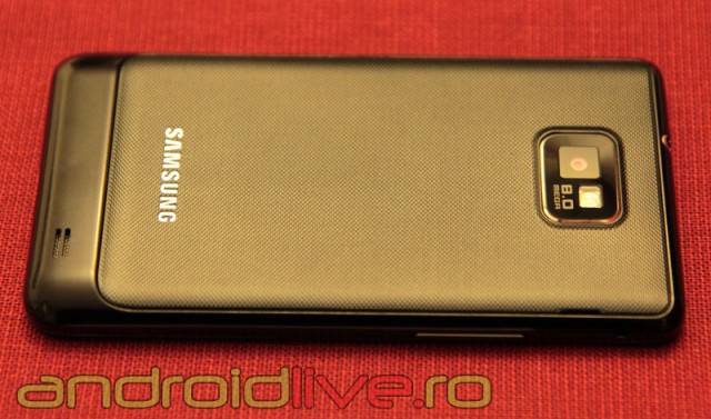 Samsung Galaxy S II - spate, difuzor