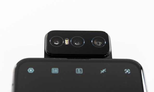 Flip Camera - ZenFone 7 Pro